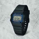 Relógio Casio F-105W-1ADF Digital Retrô Iluminação Azul Resistente à Água Cronômetro Alarme Unissex Feminino Masculino Leve