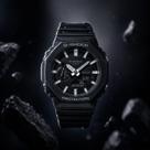 Relógio Casio G-Shock Masculino Anadigi Octogonal Preto Carbon Core 200M Hora Mundi GA-2100-1ADR