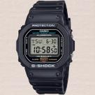 Relógio Casio G-Shock Masculino Digital Prova Dágua 20 ATM Esportivo Masculino Preto DW-5600UE-1DR Relógio Casio G-Shock Masculino Digital Prova Dágua 20 ATM Esportivo Masculino Preto DW-5600UE-1DR