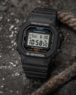 Relógio Casio G-Shock Masculino Digital Prova Dágua 20 ATM Esportivo Masculino Preto DW-5600UE-1DR Relógio Casio G-Shock Masculino Digital Prova Dágua 20 ATM Esportivo Masculino Preto DW-5600UE-1DR