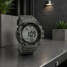 Relógio Casio Masculino Digital Illuminator Bateria 10 Anos Verde AE-1500WHX-3AVDF