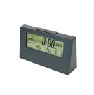 Relógio Despertador Digital Mesa Compacto Display LCD Hora Data Temperatura Sensor Luminosidade Alarme Moderno Portátil Prático Sortido