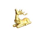 Rena decorativa deitada - resina - ouro luxo Rena decorativa deitada - resina - ouro luxo