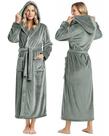 Robe de Banho Feminino com Capuz em Plush e Fleece da NY Threads Tamanho P Robe de Banho Feminino com Capuz em Plush e Fleece da NY Threads Tamanho P
