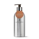 Sabonete Líquido Molton Brown Black Pepper 400 ml