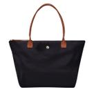 Sacola de nylon de ombro GM LIKKIE preta Sacola de nylon de ombro GM LIKKIE preta