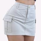 Saia Jeans Feminina Cargo Lycra Cós Alto Botão Dourado Zíper Bolso Lateral Curta Levanta Bumbum