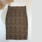 Saia Midi Onça Clássica 6616 - Estilo e Conforto para Todas as Ocasiões