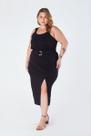 Saia Plus Size Midi com Fenda Frontal Cintura com Elástico e Cinto Decorativo Preto Verônica