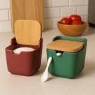 Saleiro 300ml com Tampa de Bambu e Colher Porta Sal e Temperos em Cerâmica Para Bancada Design Moderno Saleiro 300ml com Tampa de Bambu e Colher Porta Sal e Temperos em Cerâmica Para Bancada Design Moderno
