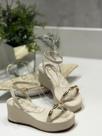 Sandália Anabela Confort Flat Papete Peep Toe Detalhe ABS ref 2151