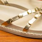 Sandália Feminina Flat Papete Fatflorm Plataforma Brilho Enfeite Metálico Casual Sandália Feminina Flat Papete Fatflorm Plataforma Brilho Enfeite Metálico Casual