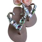 Sandalia Havaianas Top Enfeitada com Pedras Quadradas Linda