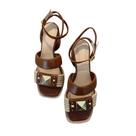 Sandalia hits bulgari/conhaque Sandalia hits bulgari/conhaque