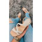 Sandália Off White Flay Couro Dani Duran 93000 Sandália Off White Flay Couro Dani Duran 93000