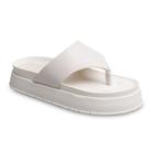 Sandália Papete Flat Off White Plataforma