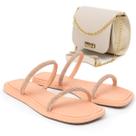 Sandália Rasteira Feminina com Tiras de Strass + Bolsa Transversal com Corrente Sandália Rasteira Feminina com Tiras de Strass + Bolsa Transversal com Corrente