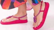 Sandália Rosa com Strass Sandália Rosa com Strass