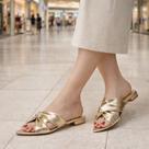 Sapatilha Feminina Confortável Luxo Elegante Sapato Feminino Rasteira Bico Fino Ouro COROURO METALIZADO