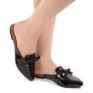 Sapatilha Mule Feminina em Material Sintetico Veniz Preto com Lacinho Sapatilha Mule Feminina em Material Sintetico Veniz Preto com Lacinho