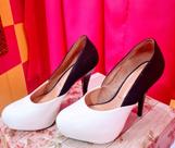 Sapato Scarpin Verniz Preto e Branco Feminina Sapato Scarpin Verniz Preto e Branco Feminina