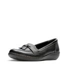 Sapatos Clarks Ashland Bubble Slip-On feminino pretos 10N