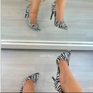 Scarpin animal print