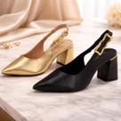 Scarpin Slingback Bebecê Salto Bloco com Fivela Dourada