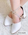 Scarpin Strass Elegante com Detalhes Brilhantes - Conforto e Estilo