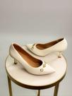 Scarpin usaflex off white texturizado