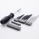 Set com 27 brocas para perfurar e aparaf Set com 27 brocas para perfurar e aparaf