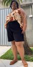 Short alfaiataria plus size cós de elástico bolsos frontais e posteriores Short alfaiataria plus size cós de elástico bolsos frontais e posteriores
