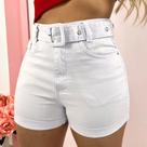 Short branco