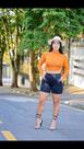 Short bruna