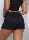 Short Curto em Malha Canelada