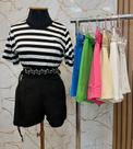 Short de cetim com cinto