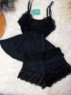 Short Doll de renda preto Short Doll de renda preto