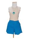 Short em linho na cor azul tamanho M estilo alfaiataria com botões