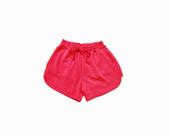 Short feminino creponado com bolsos na parte da frente