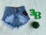 Short Jeans Desfiado com Destroyed