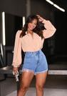 Short jeans rothes