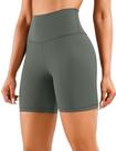 Shorts CRZ YOGA Naked Feeling Cintura Alta 15cm Cinza Sálvia G