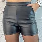 Shorts Feminino Couro Eco tamanho M cor preto