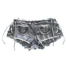 Shorts Jeans Feminino Cintura Baixa com Detalhe em Borla - Sexy e Desfiado Shorts Jeans Feminino Cintura Baixa com Detalhe em Borla - Sexy e Desfiado
