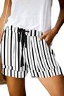 Shorts QUEEN PLUS Cintura Média Leves com Listras e Bolsos