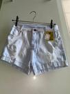 Shots jeans feminino com o rasgos