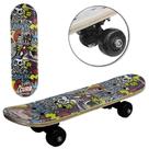 Skate Com Shape De Madeira Truck De Nylon E Roda De PVC 43x12,5cm Skate Com Shape De Madeira Truck De Nylon E Roda De PVC 43x12,5cm