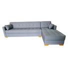 Sofá Chaise Gianni 270cm Lado Direito Pé Cantoneira Claro Tecido Acquablock Impermeável
