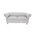 Sofa Chesterfield Victorio 2,30M - C. Eco. Branco/ Recepção, sala de estar, barbeiro, salão de beleza Sofa Chesterfield Victorio 2,30M - C. Eco. Branco/ Recepção, sala de estar, barbeiro, salão de beleza