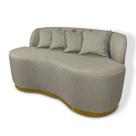 Sofá Decorativo Curvo Base Metálica 2 Lugares Forma Orgânica Linho Euro Maranata